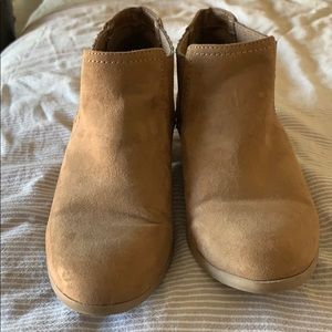 American Eagle Tan Booties